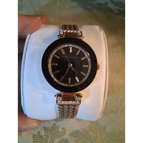 Anne Klein Crystal Women\'s Quartz Gold-Tone Watch AK/1906BKGB Not Working main image 6